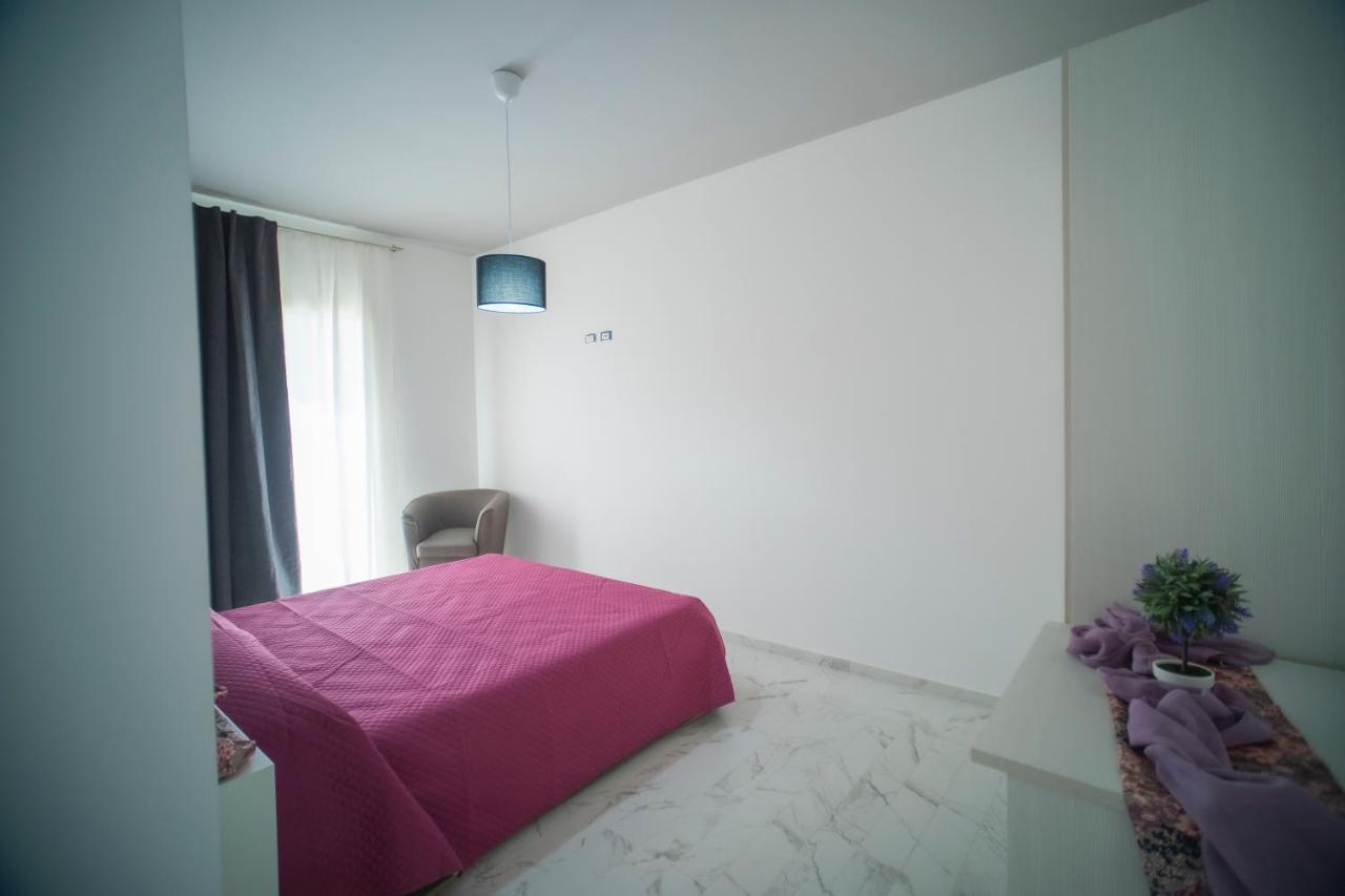 Apartahotel Nebros Di Baia Nebrodi SantʼAgata di Militello