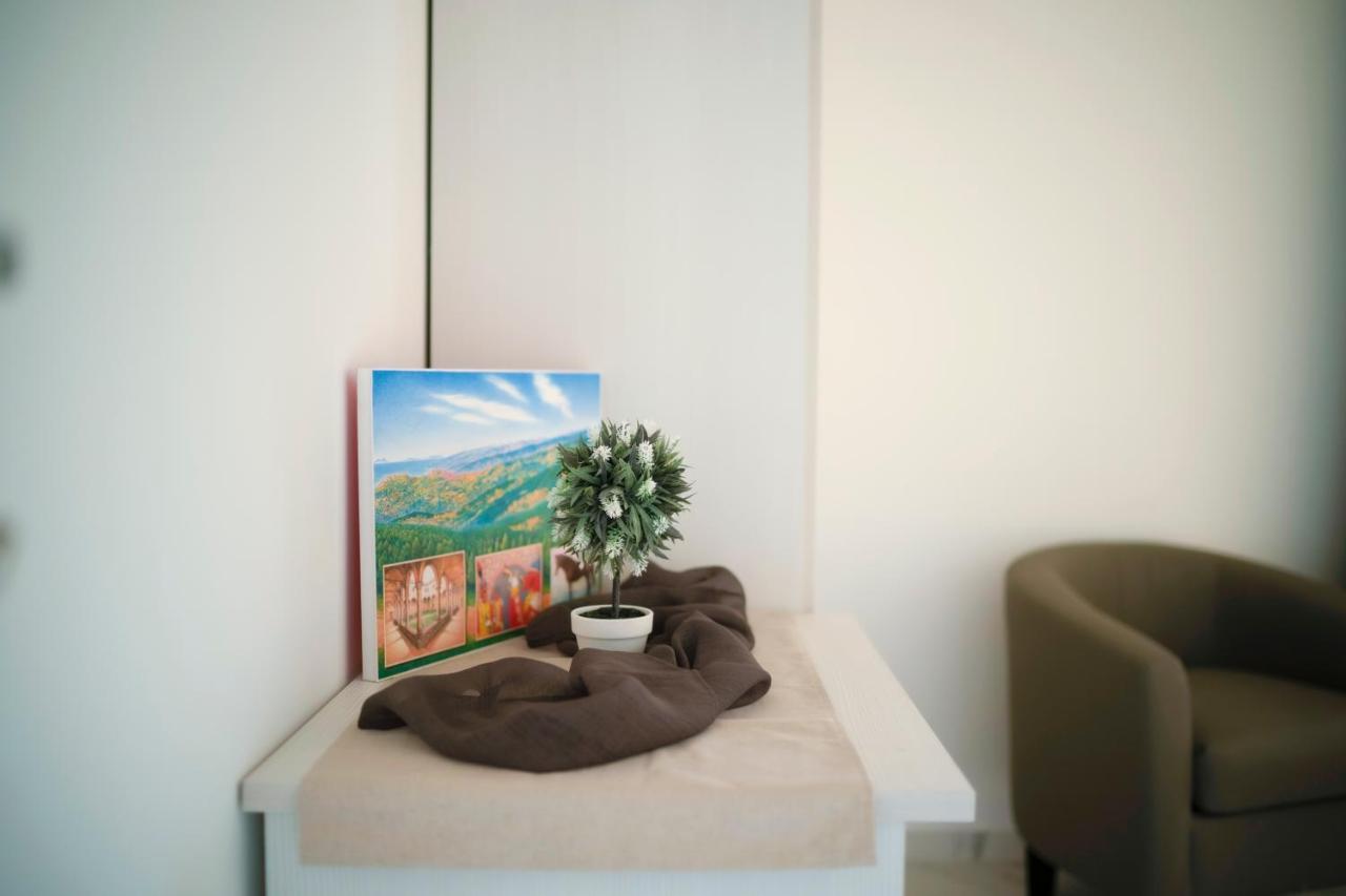 Aparthotel Nebros Di Baia Nebrodi SantʼAgata di Militello